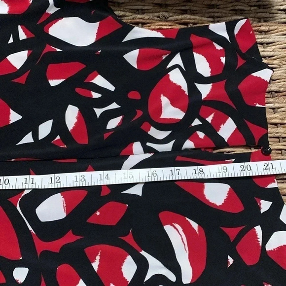 Calvin  Klein Petite Medium MP - Picture 10 of 10